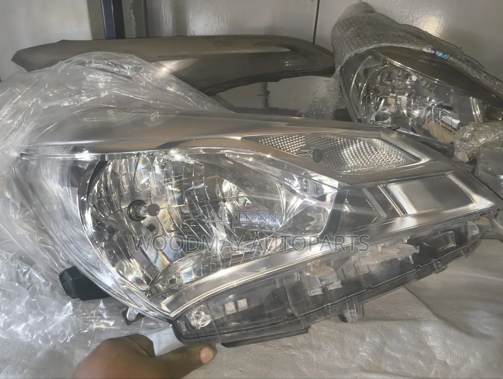 Vitz 2013 Headlight (269)