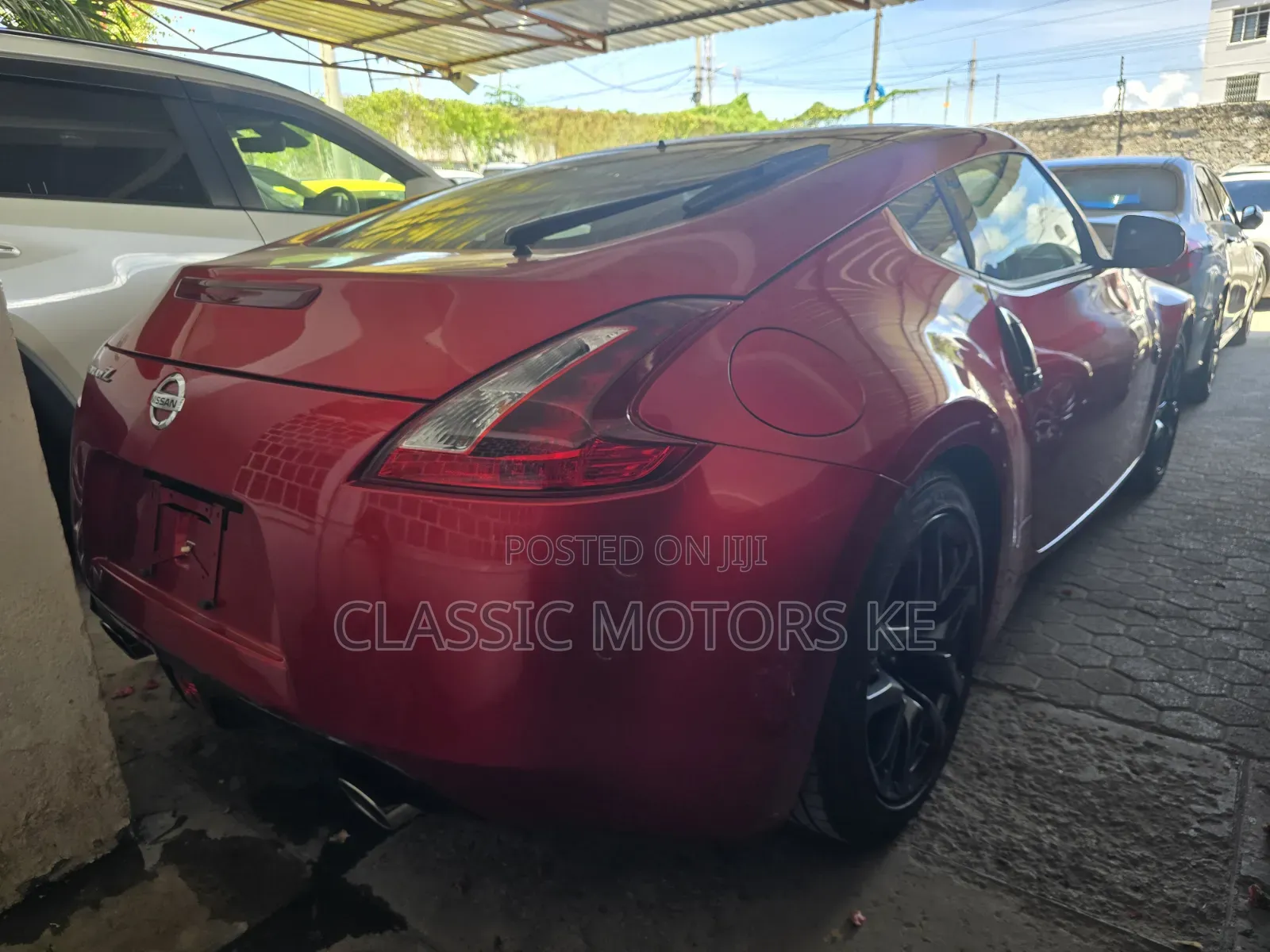 Nissan Fairlady 2019 Red