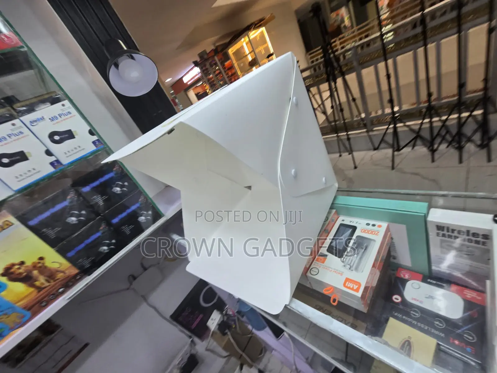 Medium Photo Booth, Foldable Photo Light Box, Product Photography