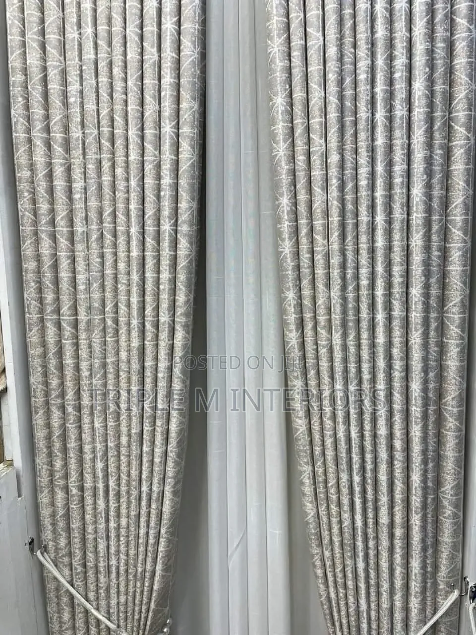 Elegant Window Drapes for Modern Homes