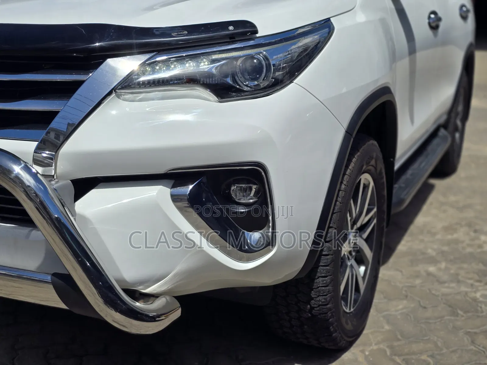 Toyota Fortuner 2.8 D AWD 2019 White