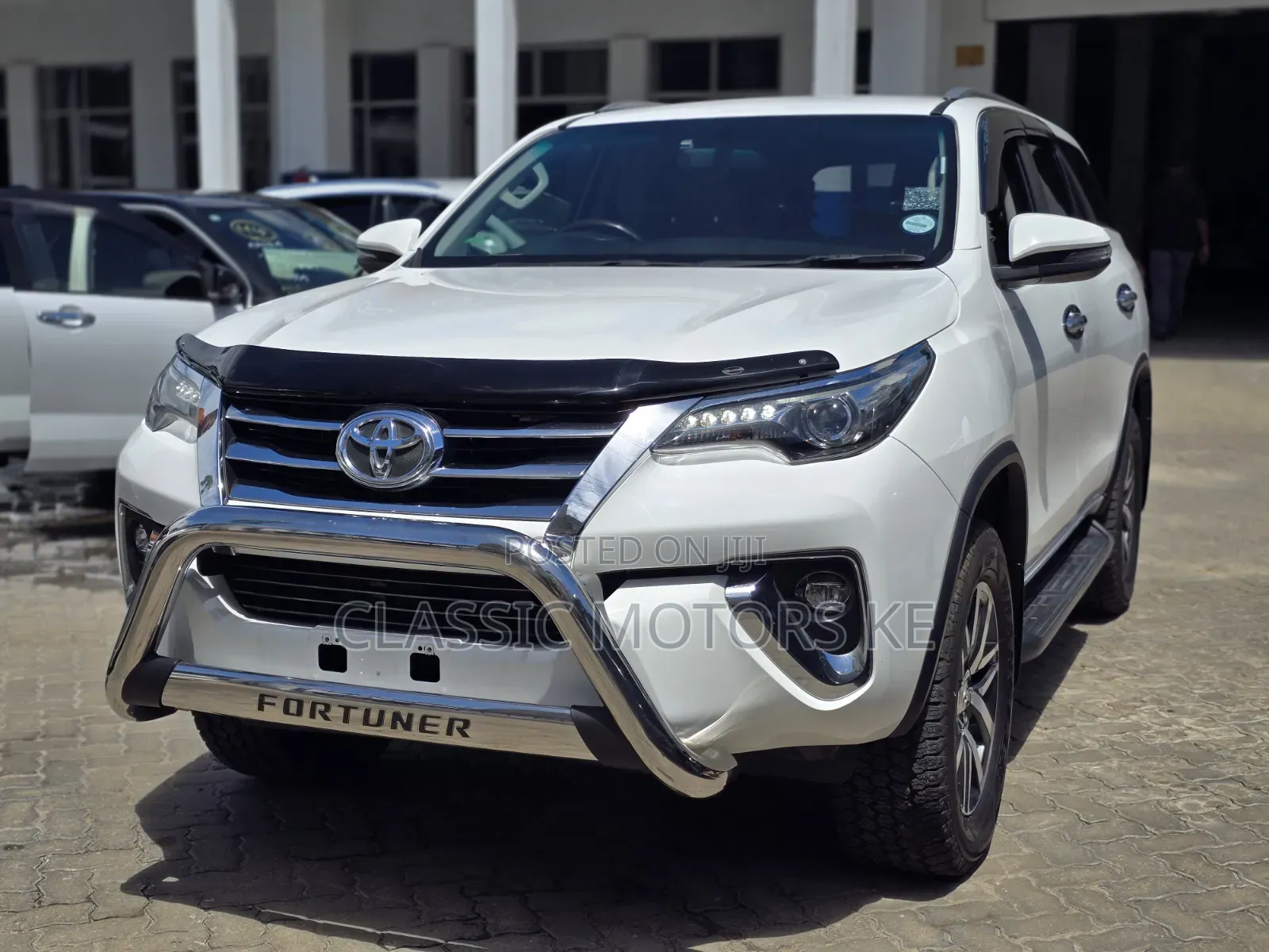 Toyota Fortuner 2.8 D AWD 2019 White