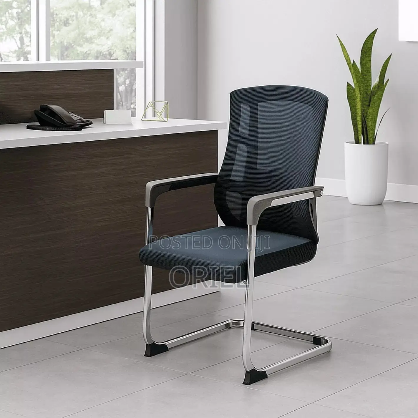 Office Boardroom Table : Breathable Mesh Conference Visitor Chair