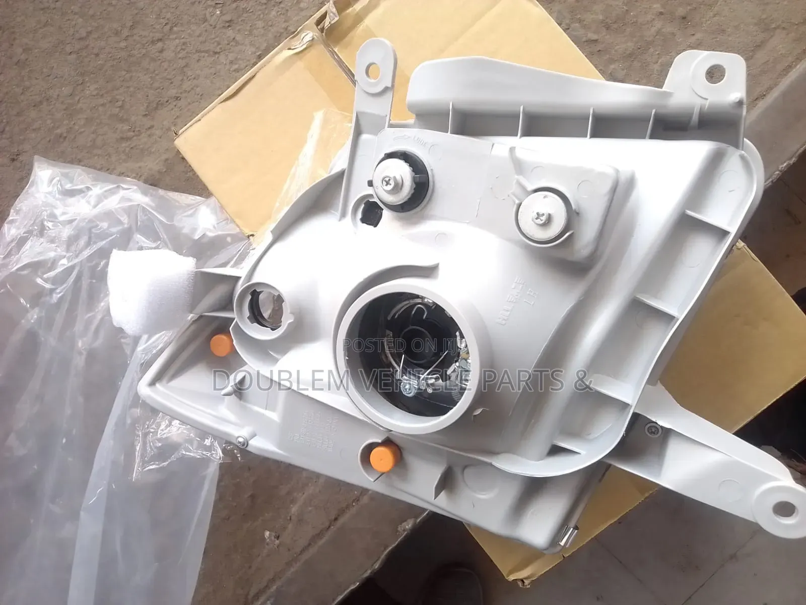 Isuzu D-Max Dmax 2006-2010 Headlamp/Headlight/Front Lamp R/L Available