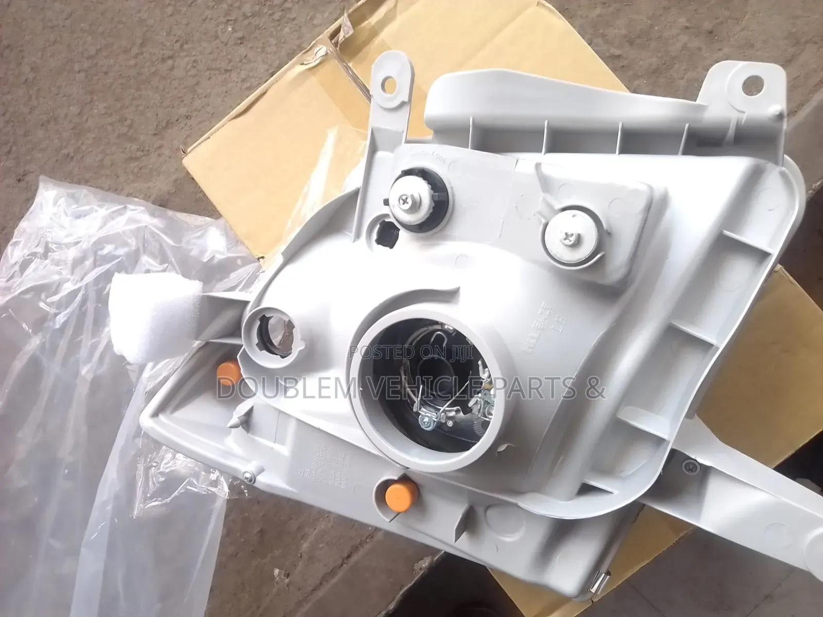 Isuzu D-Max Dmax 2006-2010 Headlamp/Headlight/Front Lamp R/L Available