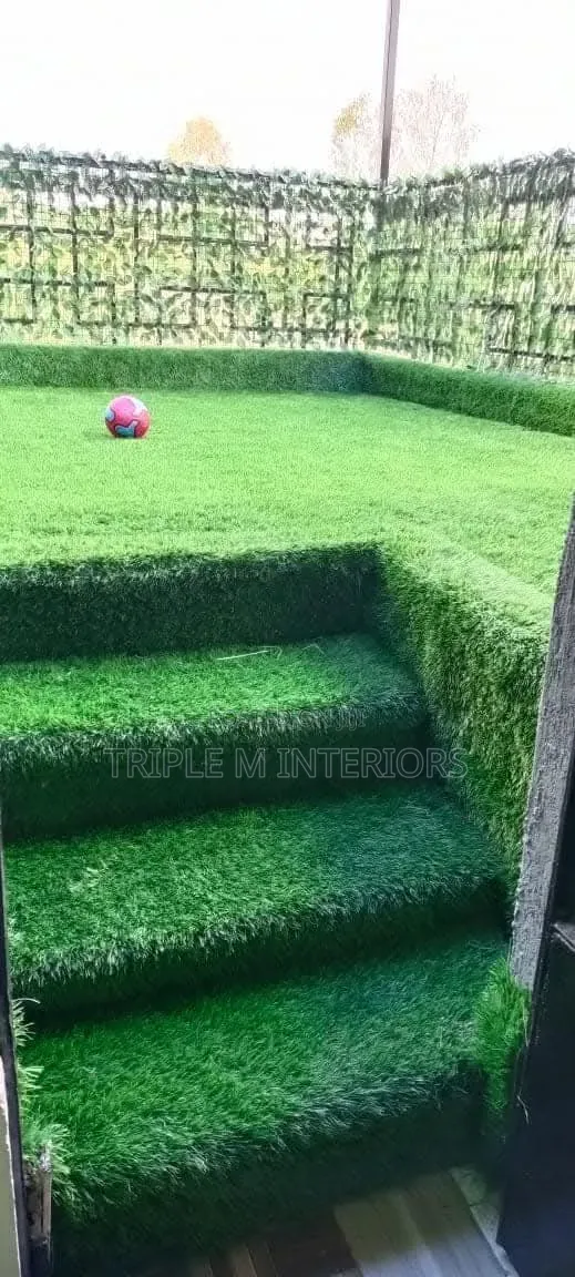 Soft Durable Grass Carpet for Balcony Living Space