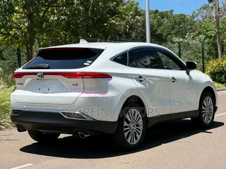 Toyota Harrier 2020 Pearl