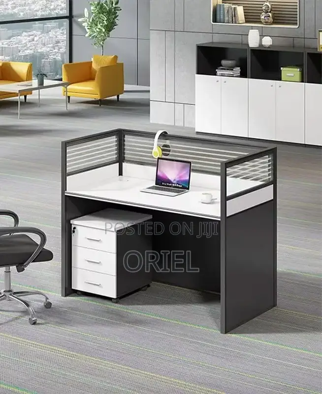 Office Workstation : Modular1-Way Office Workstation Desk Unit