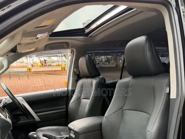 Toyota Land Cruiser Prado 2019 Matt Black