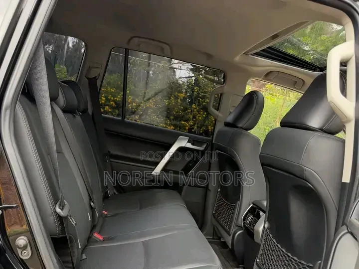 Toyota Land Cruiser Prado 2019 Matt Black