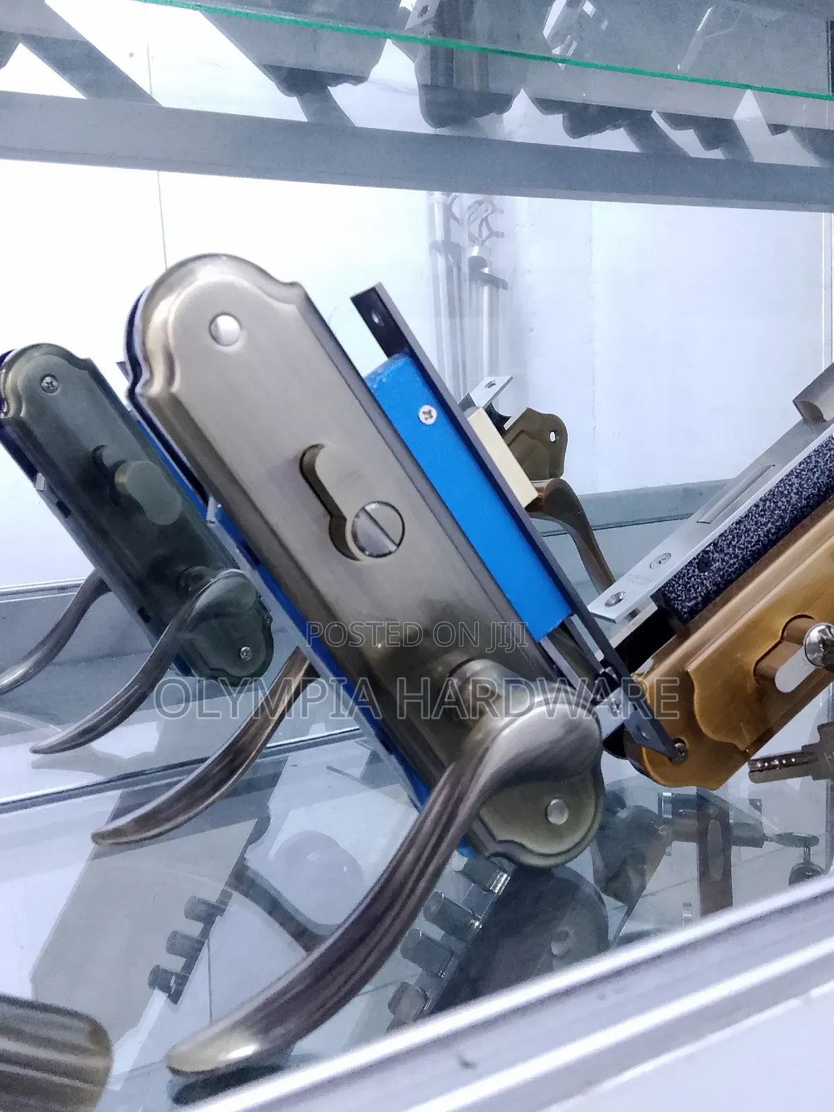 Union Bathroom Lock (Pad/Key)