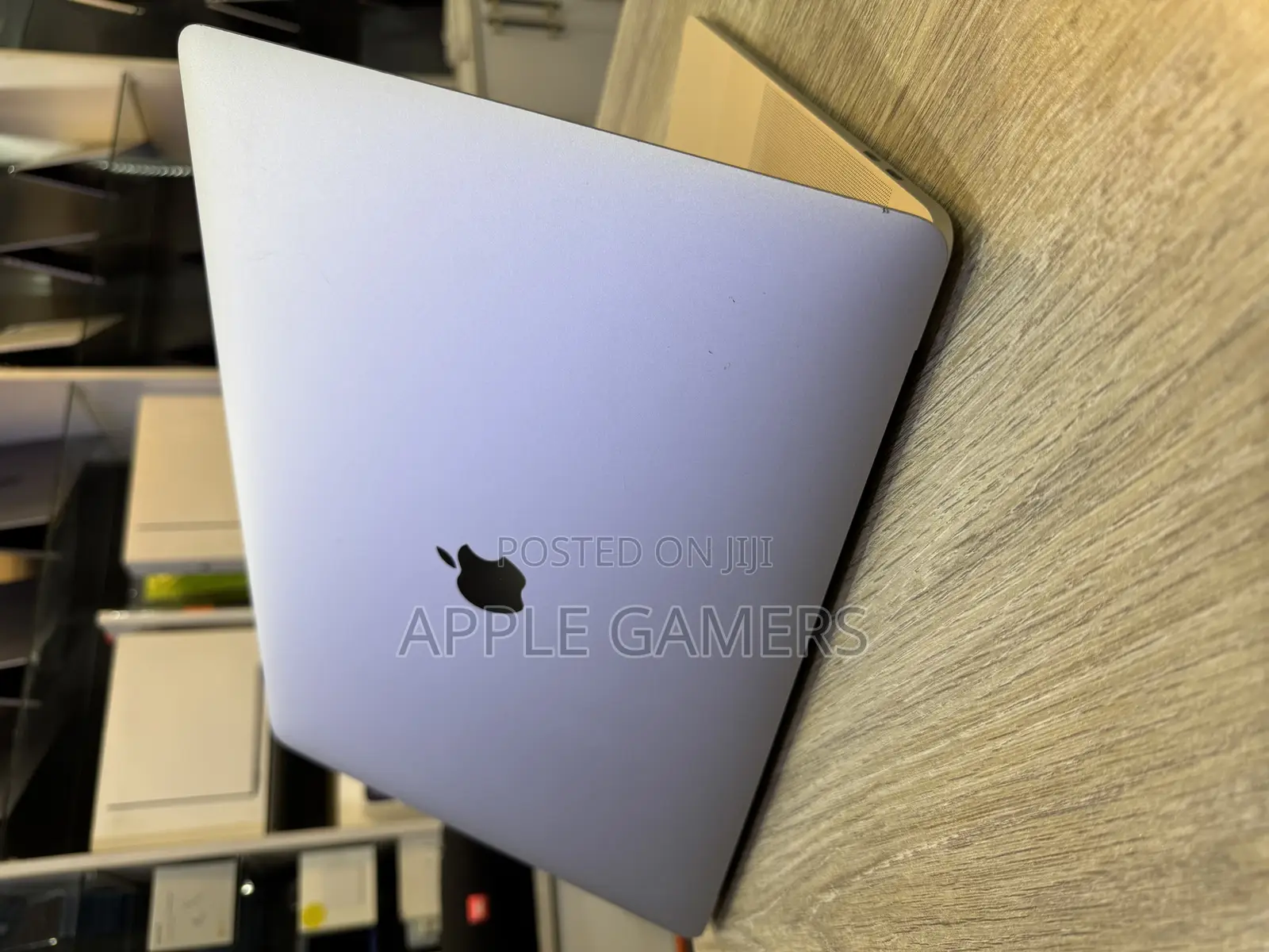Laptop Apple MacBook Pro 2020 16GB Intel Core i5 SSD 512GB