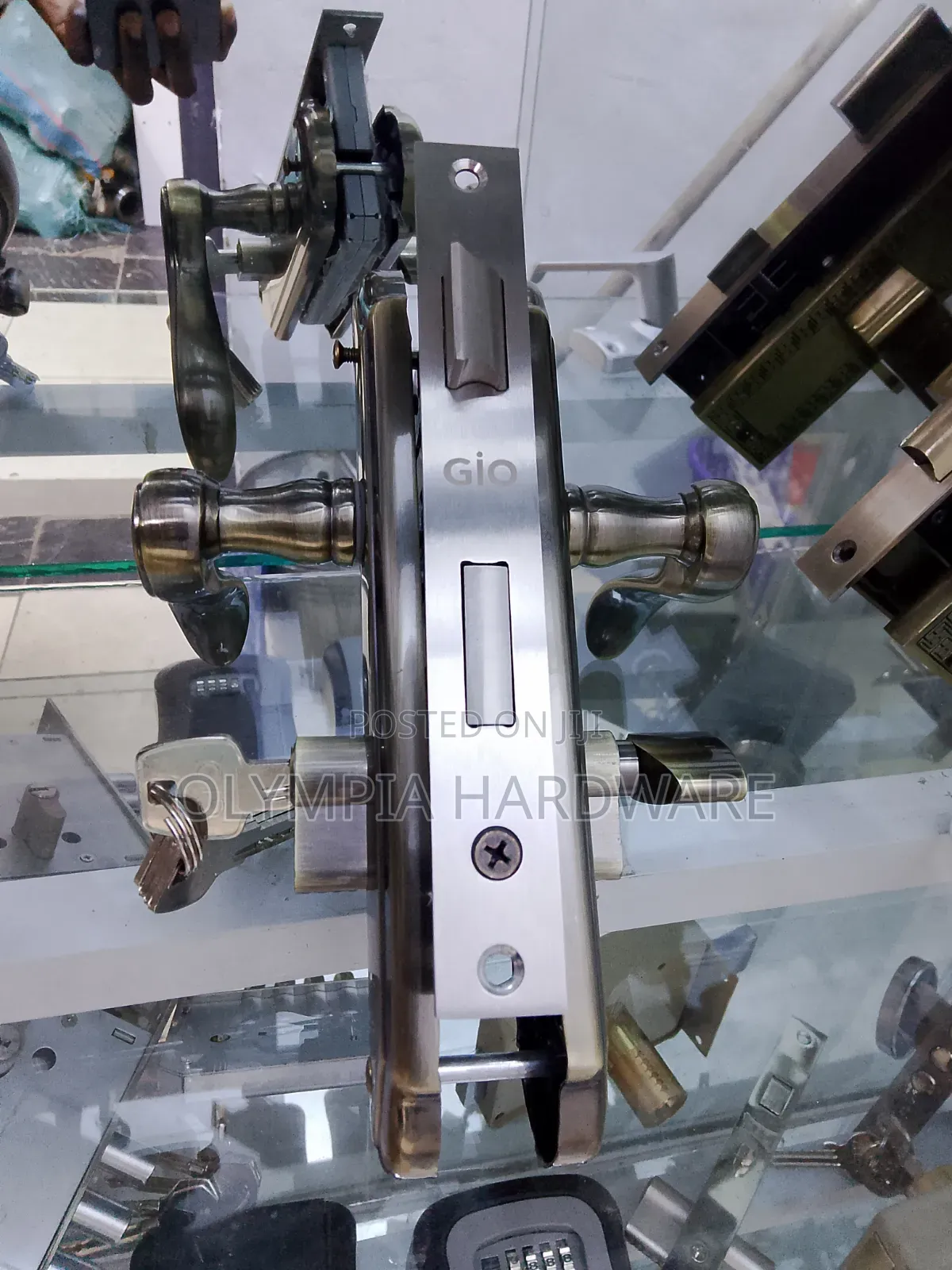 Gio Bathroom Door Lock (
