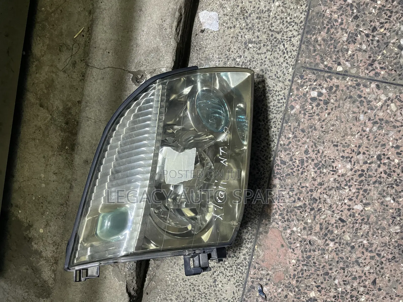 Ex-Japan Nissan Ex-Trail Nt30 Headlights