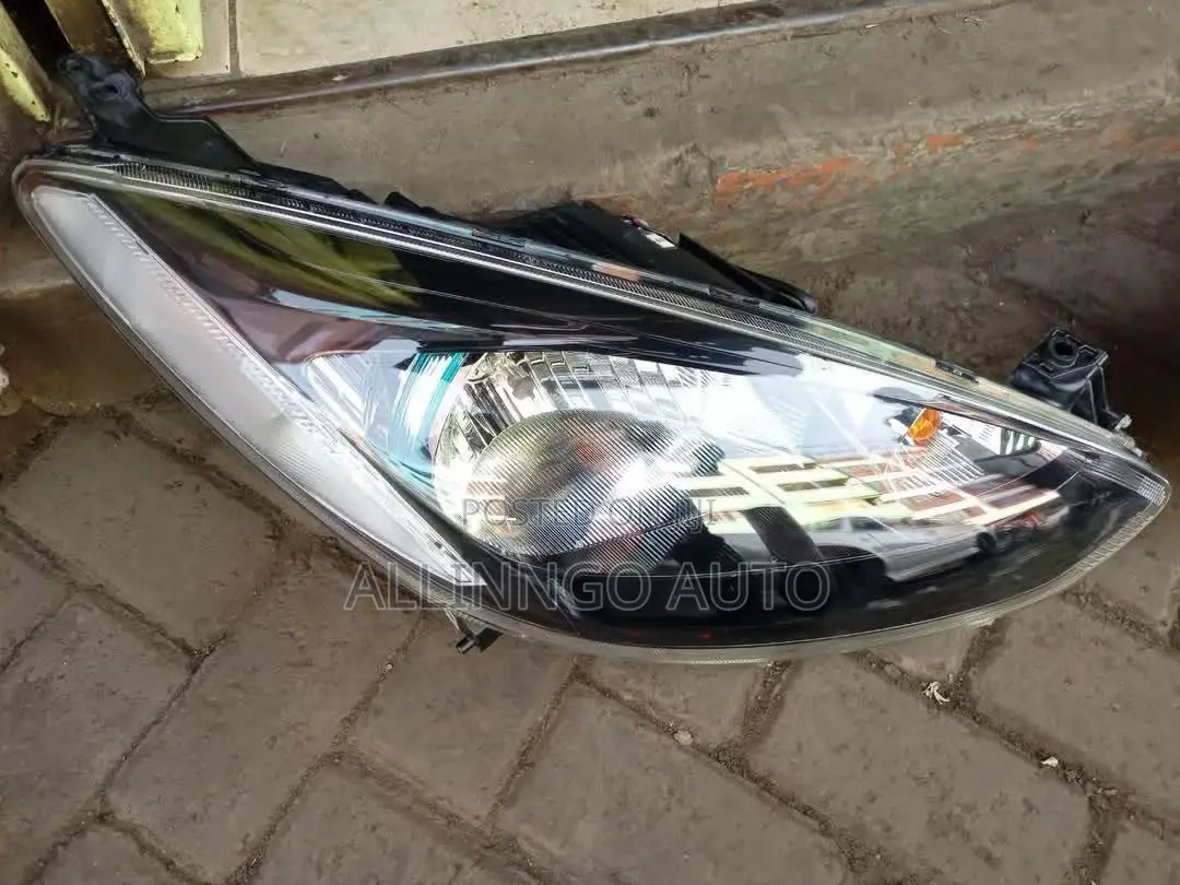 Mazda Demio Headlight