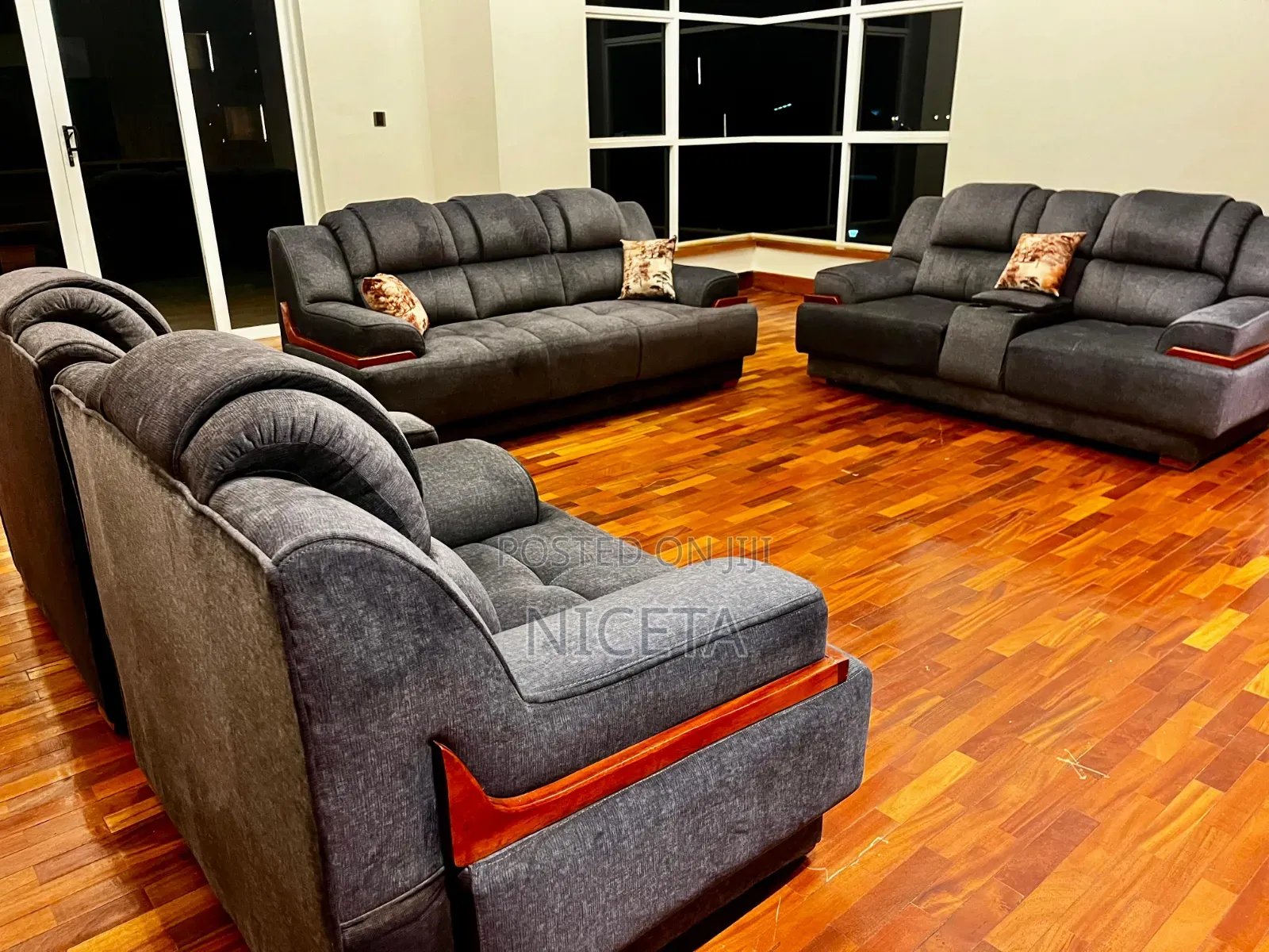 7 Seater Classic Sofa Set Heavy Set