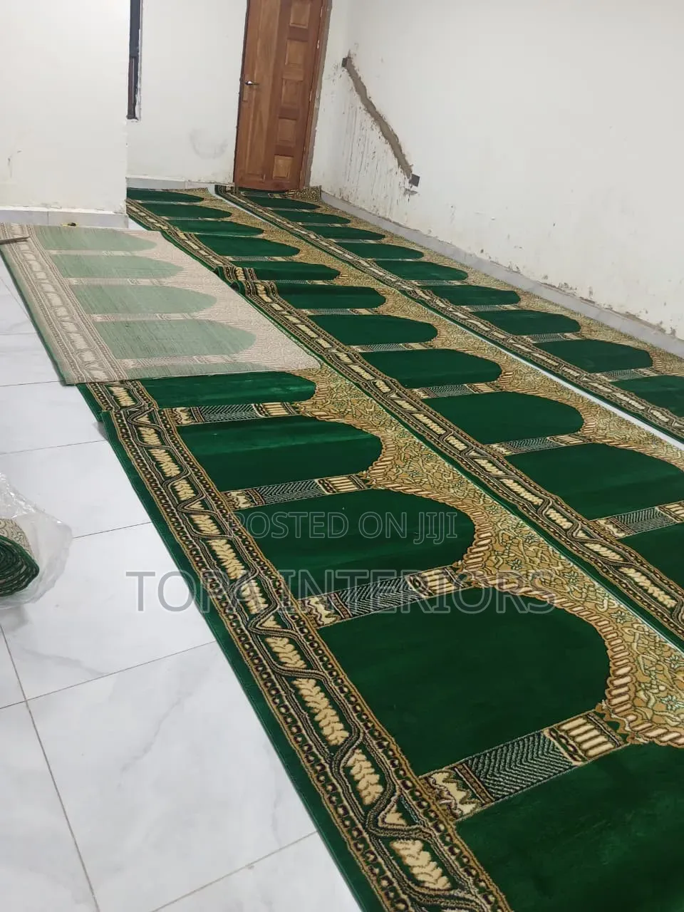 Prayer Alignment Wall to Wall Mosque Carpets