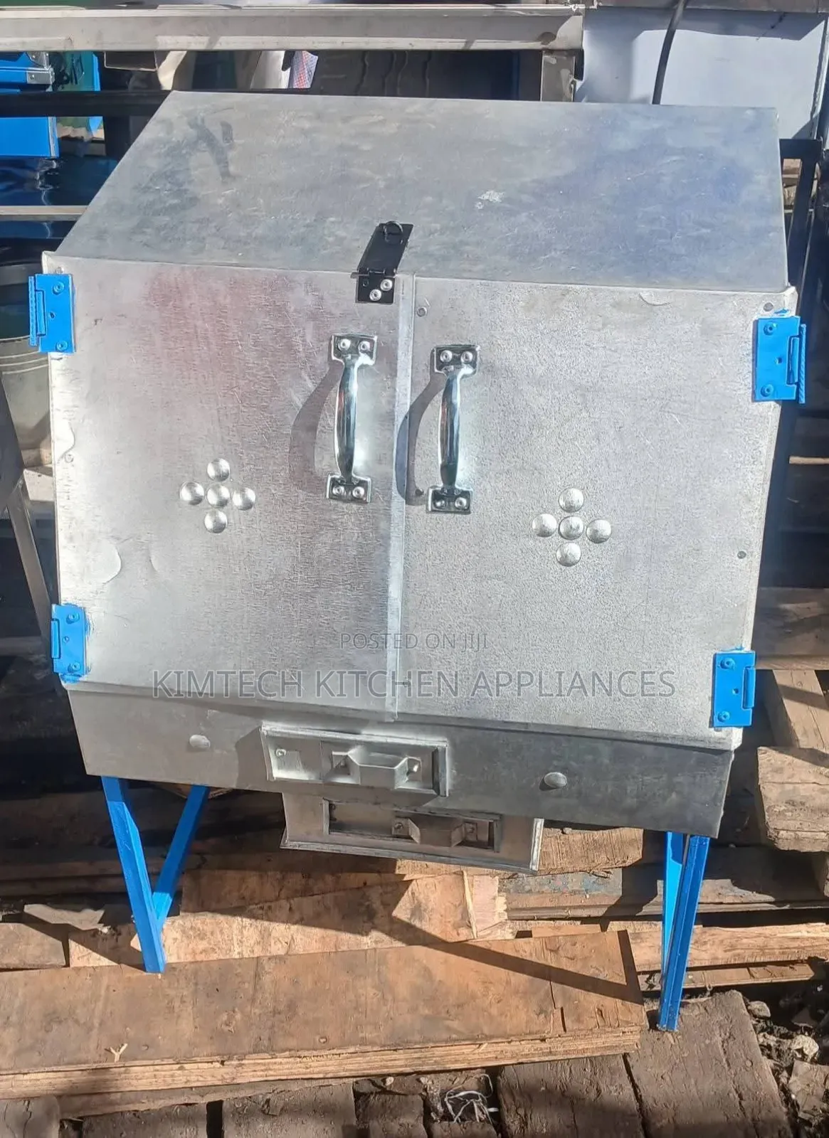 Affordable Baking Charcoal Oven
