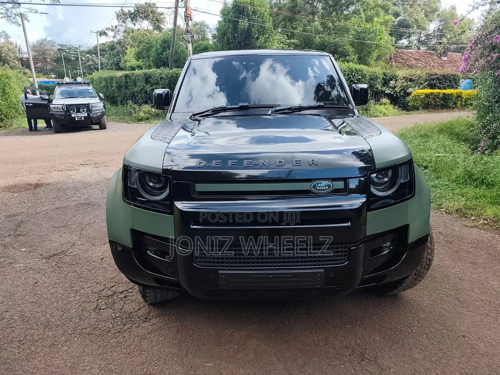 Land Rover Defender X-Dynamic SE 2023 Green
