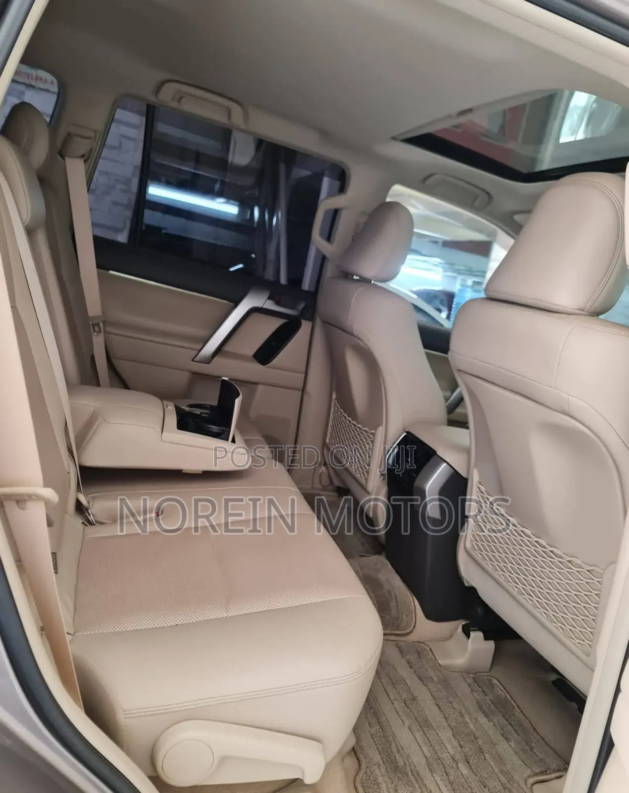 Toyota Land Cruiser Prado 2018 Silver