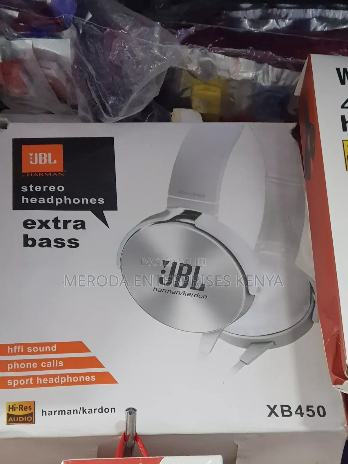 JBL Wired Audio Headphones