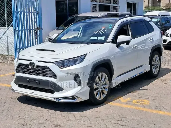 Toyota RAV4 2019 Pearl