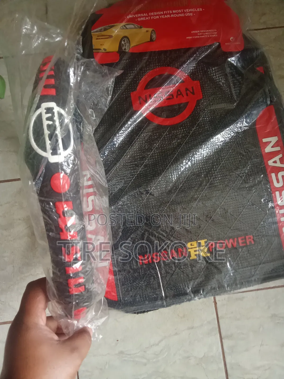 Heavy Duty Nissan Branded Car Floor Mats + Free Steering Cover