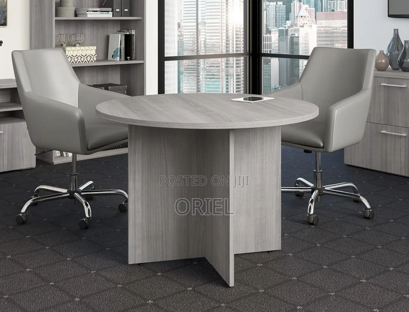 Office Table : Office 4-Seater Round Meeting Table