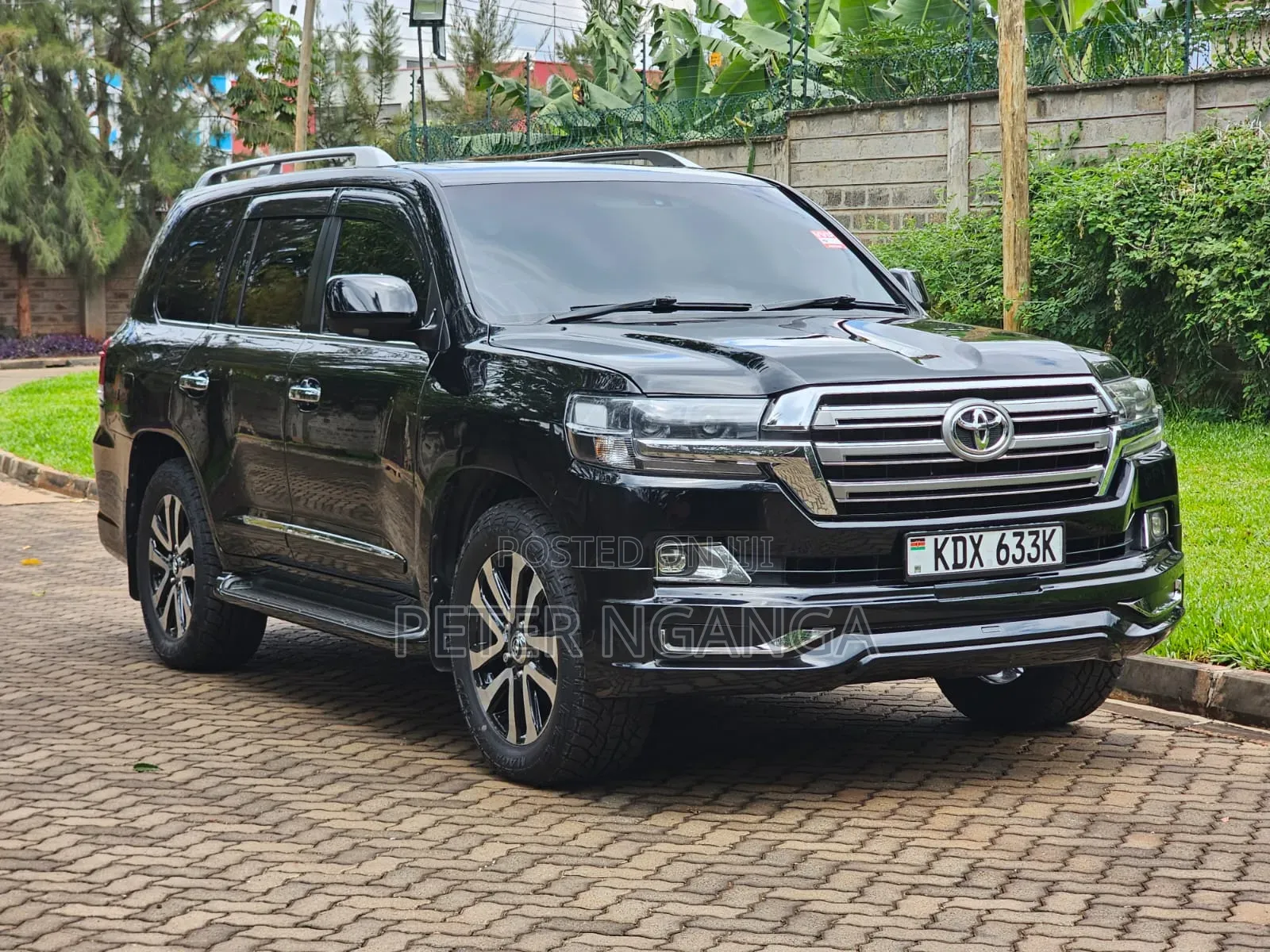 Toyota Land Cruiser 4.6 V8 ZX 2010 Black