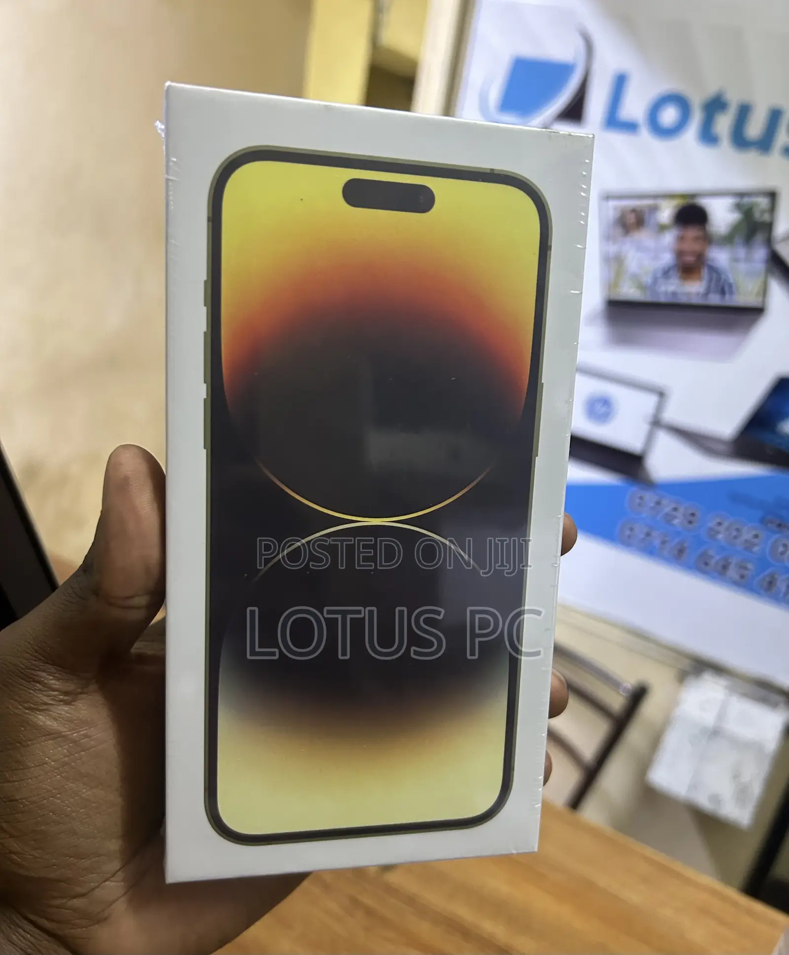 New Apple iPhone 14 Pro Max 256 GB Gold