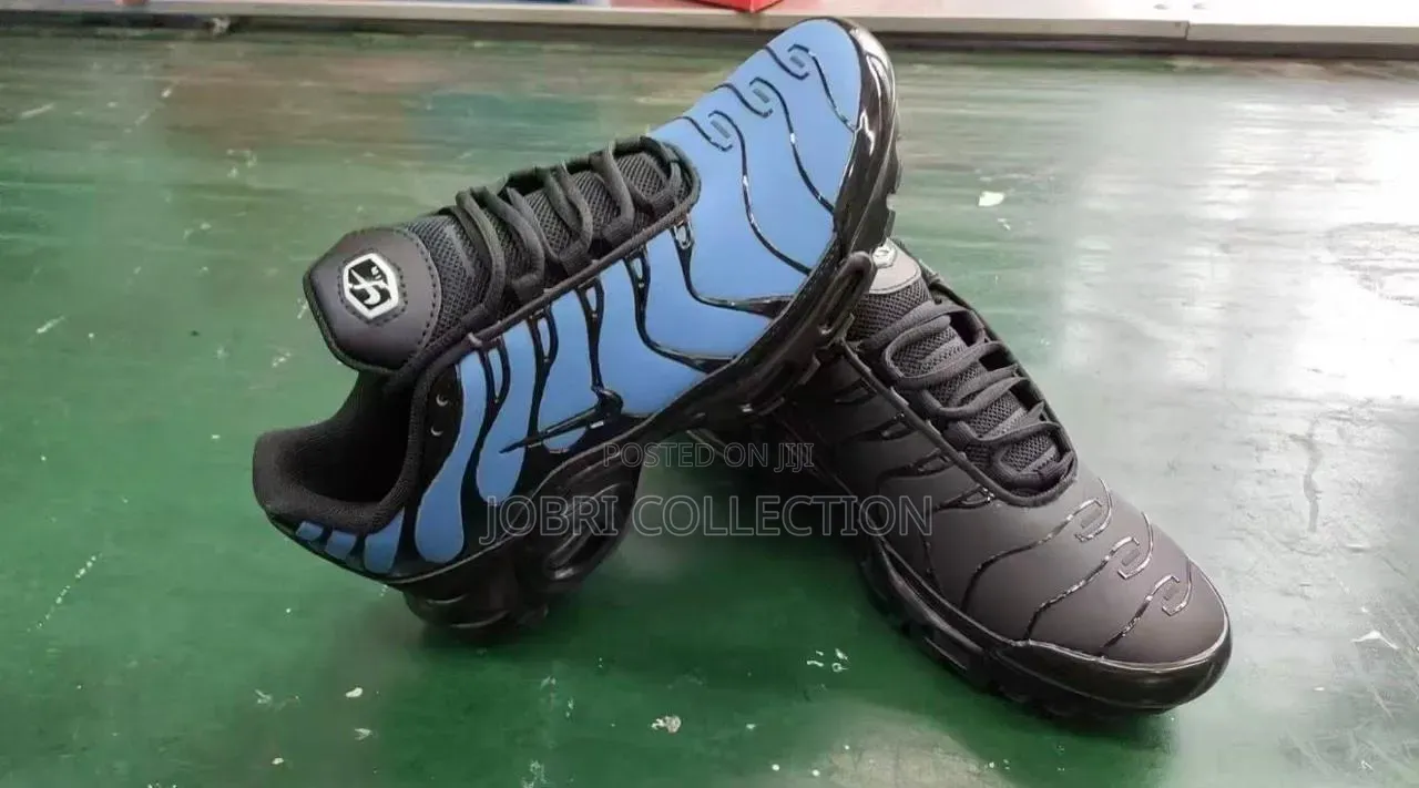 Nike Tn Thermal Sneakers