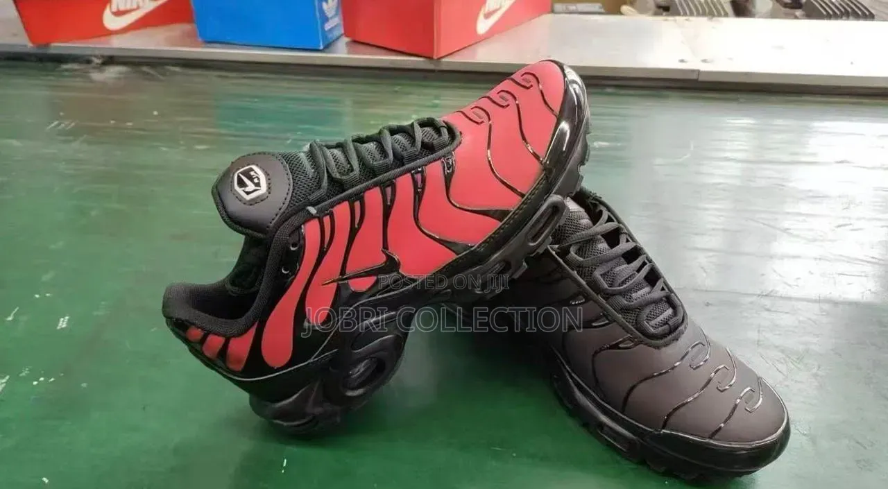 Nike Tn Thermal Sneakers