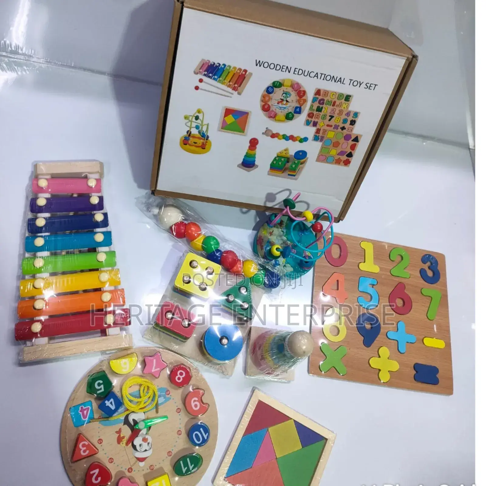*Montessori 8 Set Toys*