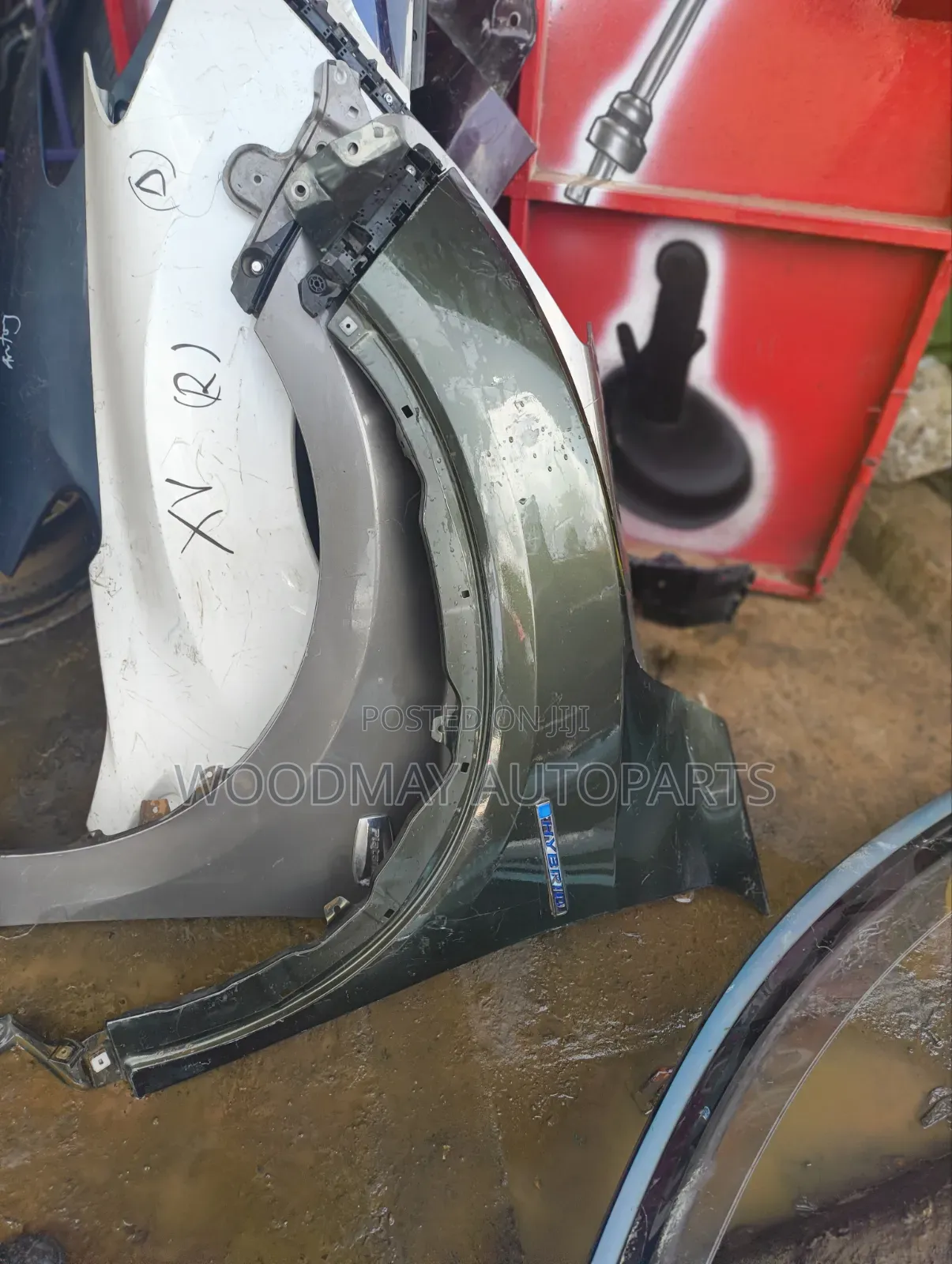 Honda Vezel Hybrid Fender