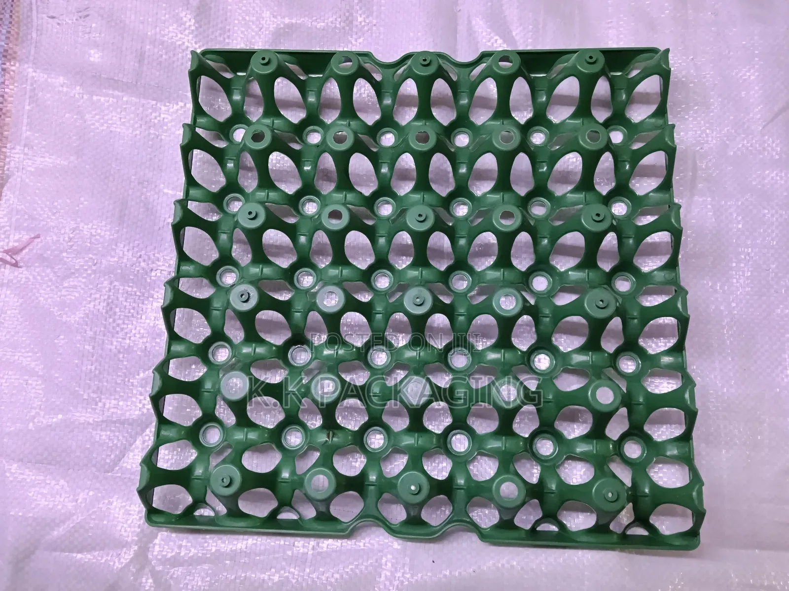 This Plastic Trays