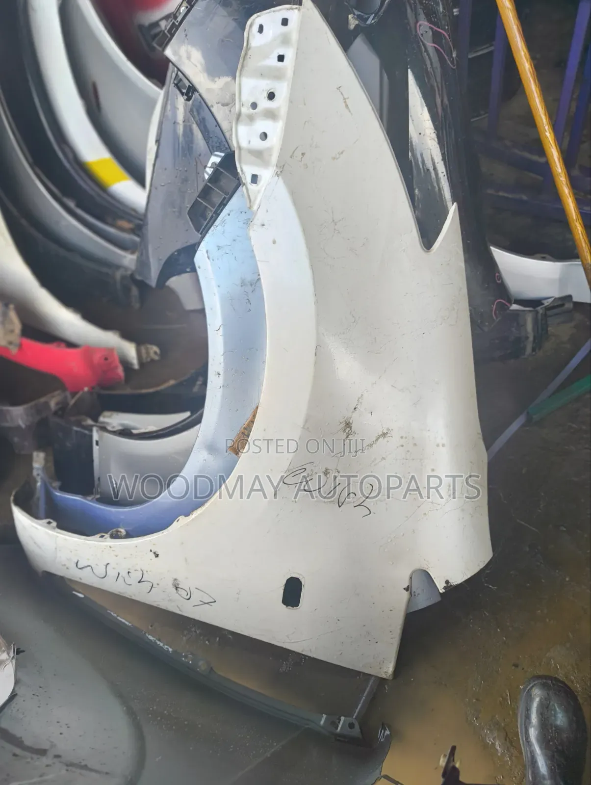 Toyota Wish 2007 Fenders