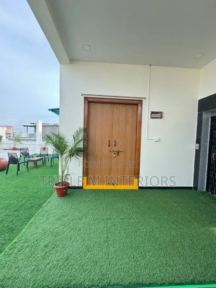 Best-in-Class Outdoor Turf Grass Deal