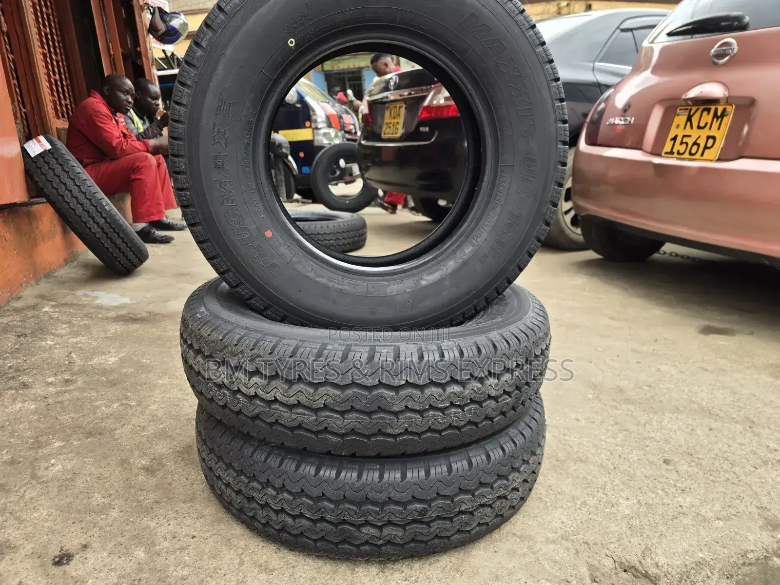 195 R15 Maxxis (Thailand) Commercial)