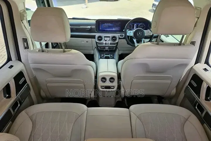 Mercedes-Benz G-Class 2019 Off white