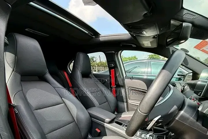 Mercedes-Benz A-Class 2018 Pearl