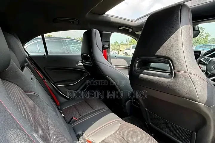 Mercedes-Benz A-Class 2018 Pearl