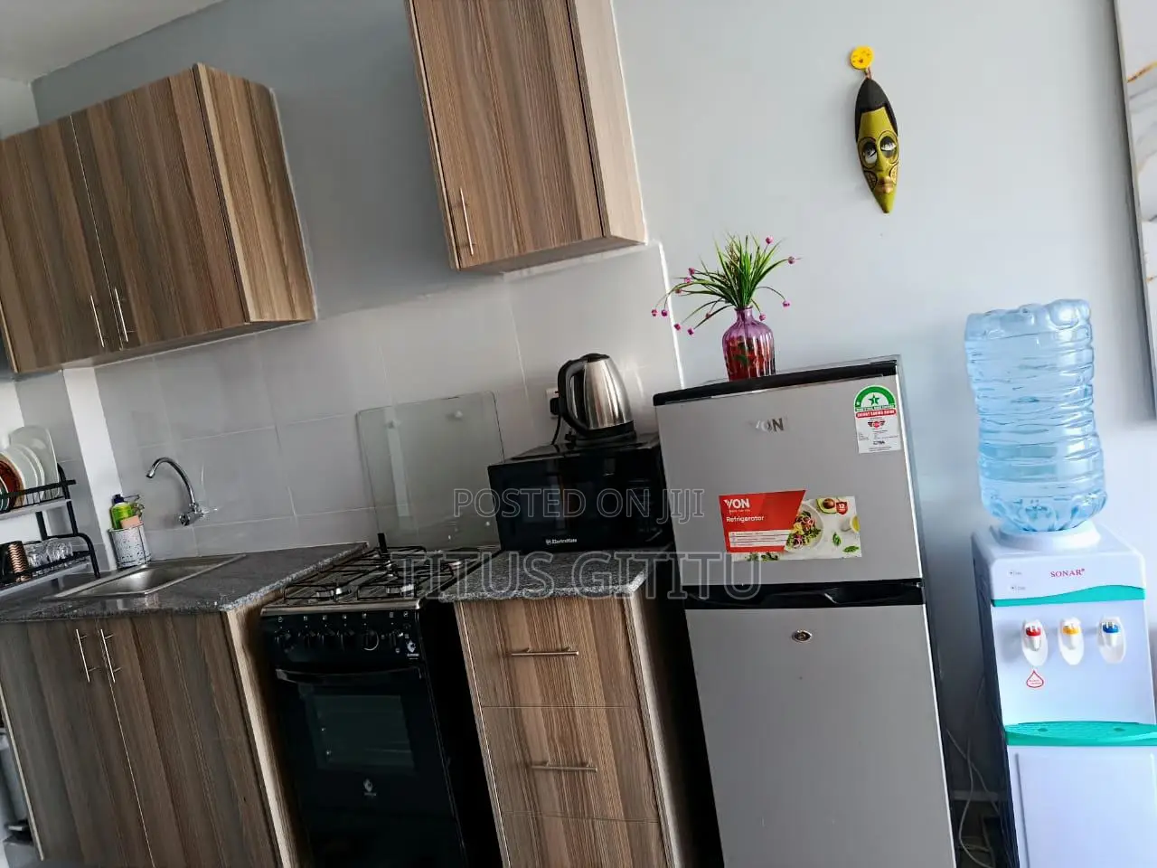 Cozy Studio Ngara | Balcony Town View | Parking | 5 Mins to CBD |