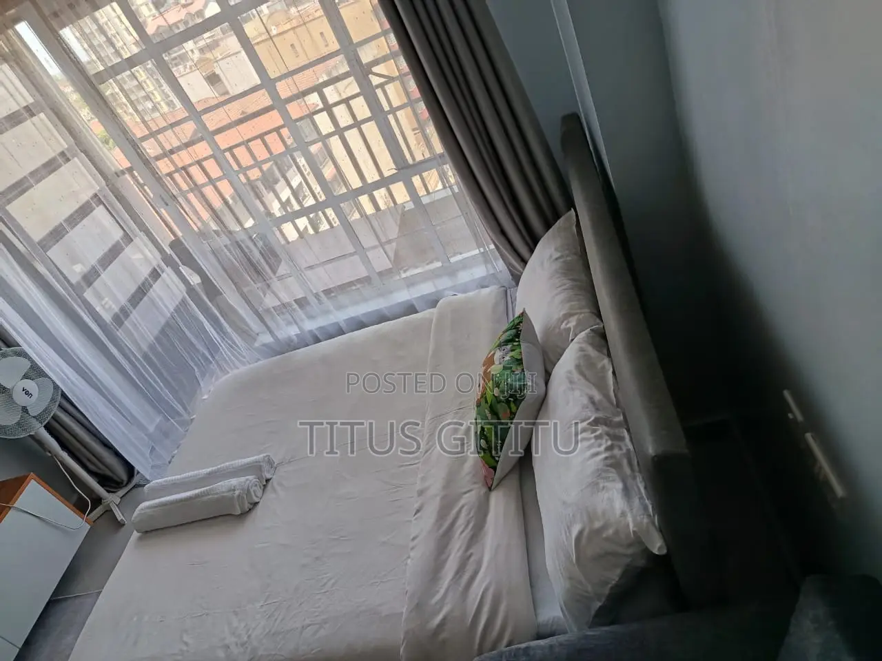Cozy Studio Ngara | Balcony Town View | Parking | 5 Mins to CBD |