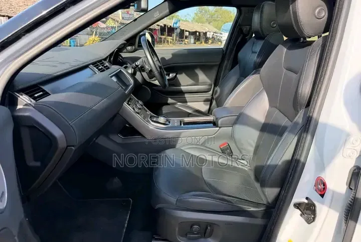 Land Rover Range Rover Evoque 2019 White