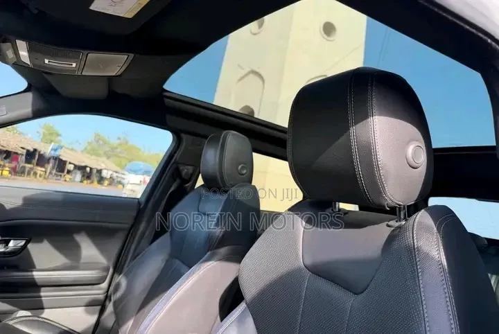 Land Rover Range Rover Evoque 2019 White
