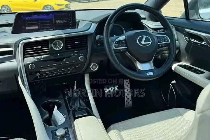 Lexus RX 2019 Off white