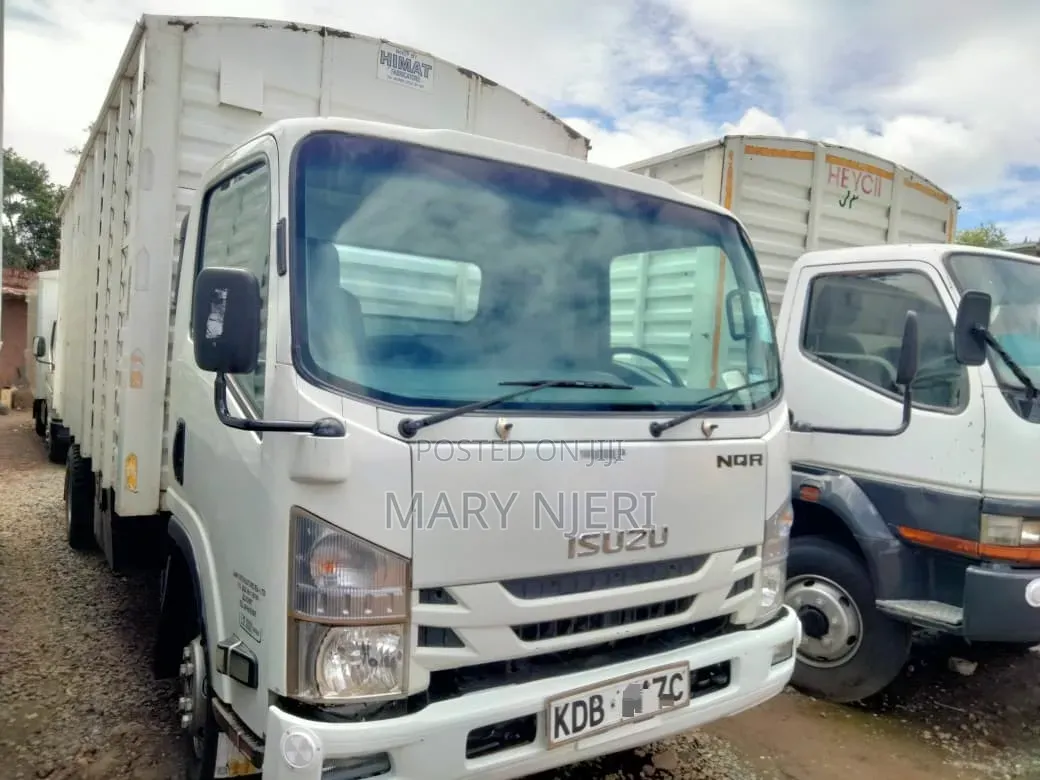 Isuzu NQR Truck