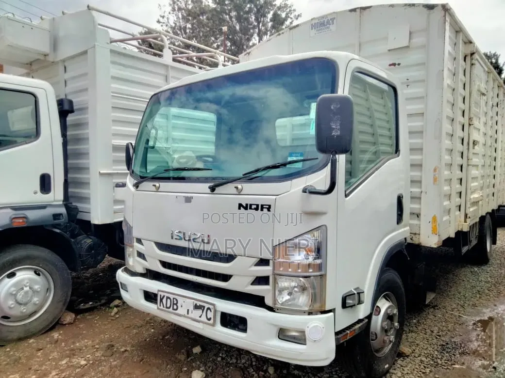 Isuzu NQR Truck