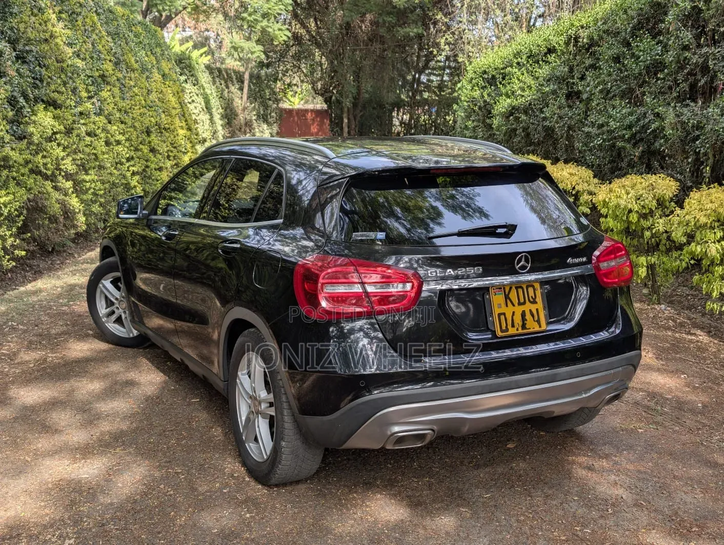 Mercedes-Benz GLA-Class 2017 Black