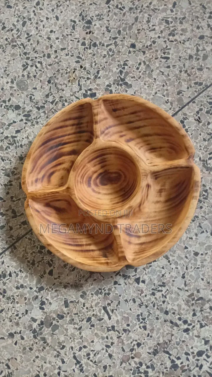 Wooden Partition Platter / Hand Crafted Partition Wood Plate
